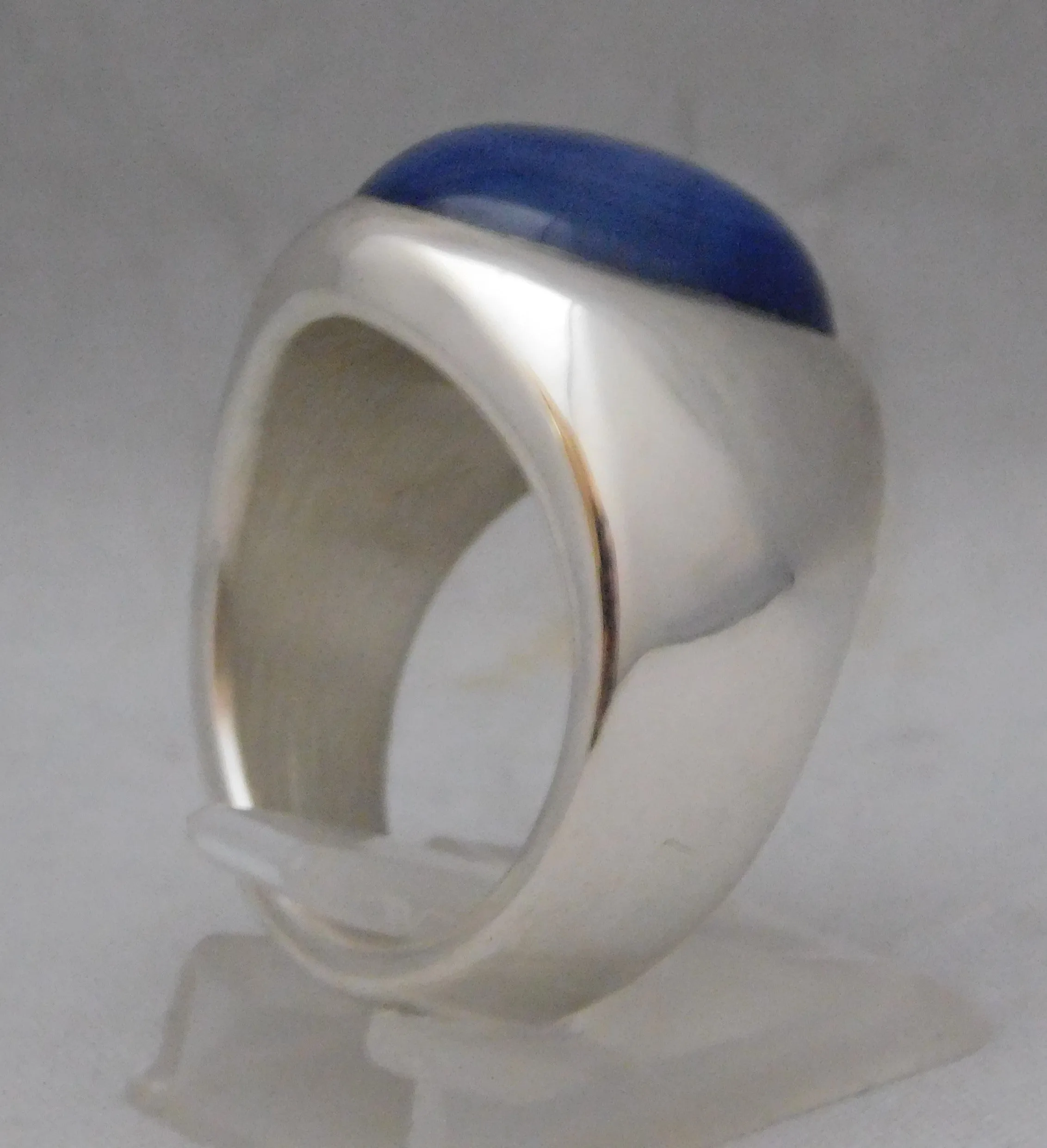 Linde Blue Star Sapphire 16 Carat .925 Sterling Silver Oval Mens Ring....Size 8